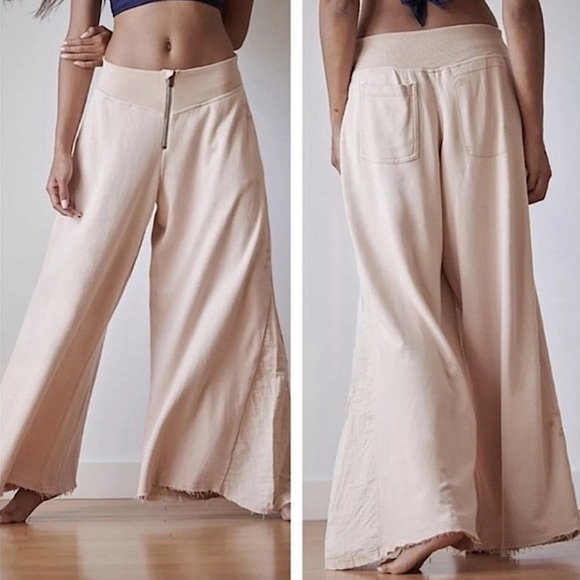 Free People Movement HTF Borderline Wide Leg Hi Rise Zip Sweatpants - Picture 2 of 11